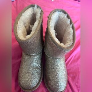 Girls Glitter Ugg Boots